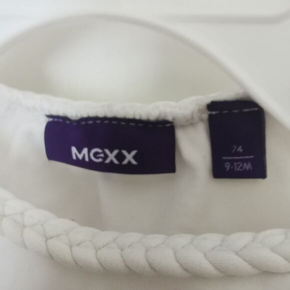 3/$15 Mexx Long sleeve t-shirt size 9-12 m - Picture 3 of 5